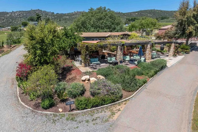 $950,000 | 25260 East Old Julian Highway, Ramona, CA 92065