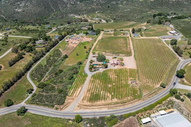 $950,000 | 25260 East Old Julian Highway, Ramona, CA 92065
