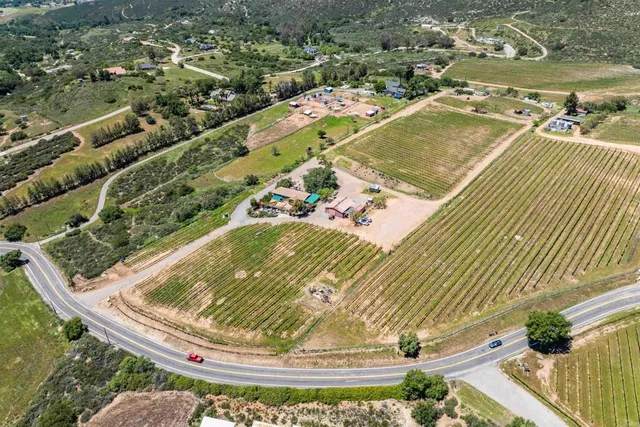 $950,000 | 25260 East Old Julian Highway, Ramona, CA 92065