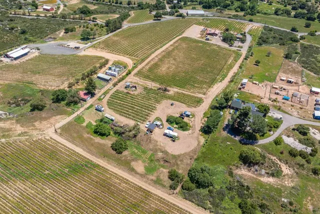 $950,000 | 25260 East Old Julian Highway, Ramona, CA 92065