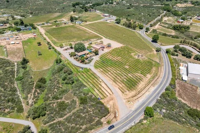 $950,000 | 25260 East Old Julian Highway, Ramona, CA 92065