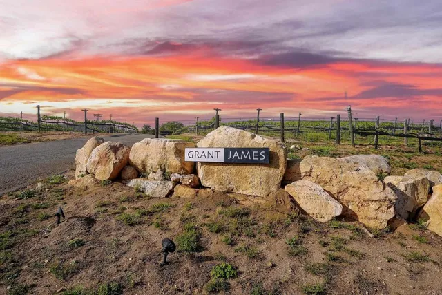 $950,000 | 25260 East Old Julian Highway, Ramona, CA 92065