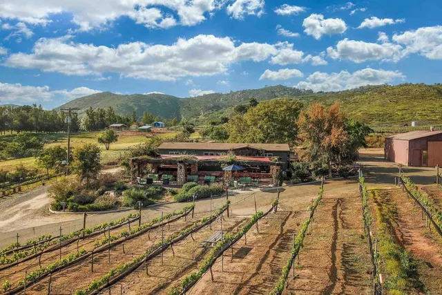 $950,000 | 25260 East Old Julian Highway, Ramona, CA 92065