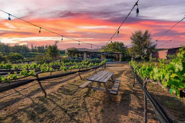 $950,000 | 25260 East Old Julian Highway, Ramona, CA 92065