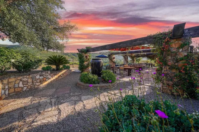 $950,000 | 25260 East Old Julian Highway, Ramona, CA 92065