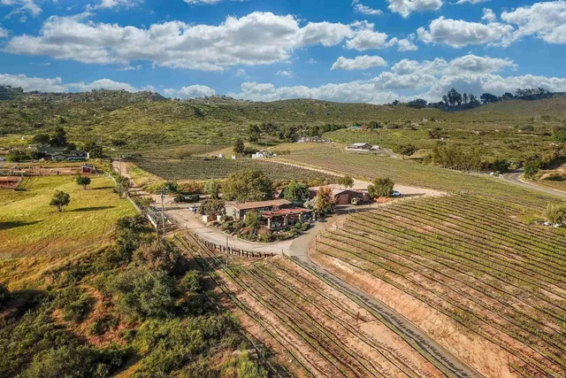 $950,000 | 25260 East Old Julian Highway, Ramona, CA 92065