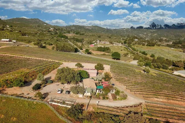 $950,000 | 25260 East Old Julian Highway, Ramona, CA 92065