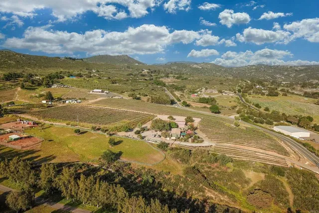$950,000 | 25260 East Old Julian Highway, Ramona, CA 92065