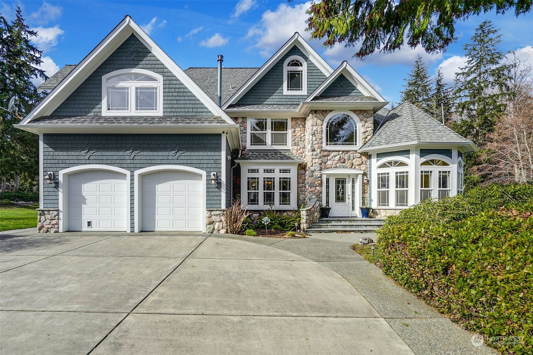 3968 Resort Road Greenbank, WA 98253 - Photo 1 of 40 Gallery Image 1
