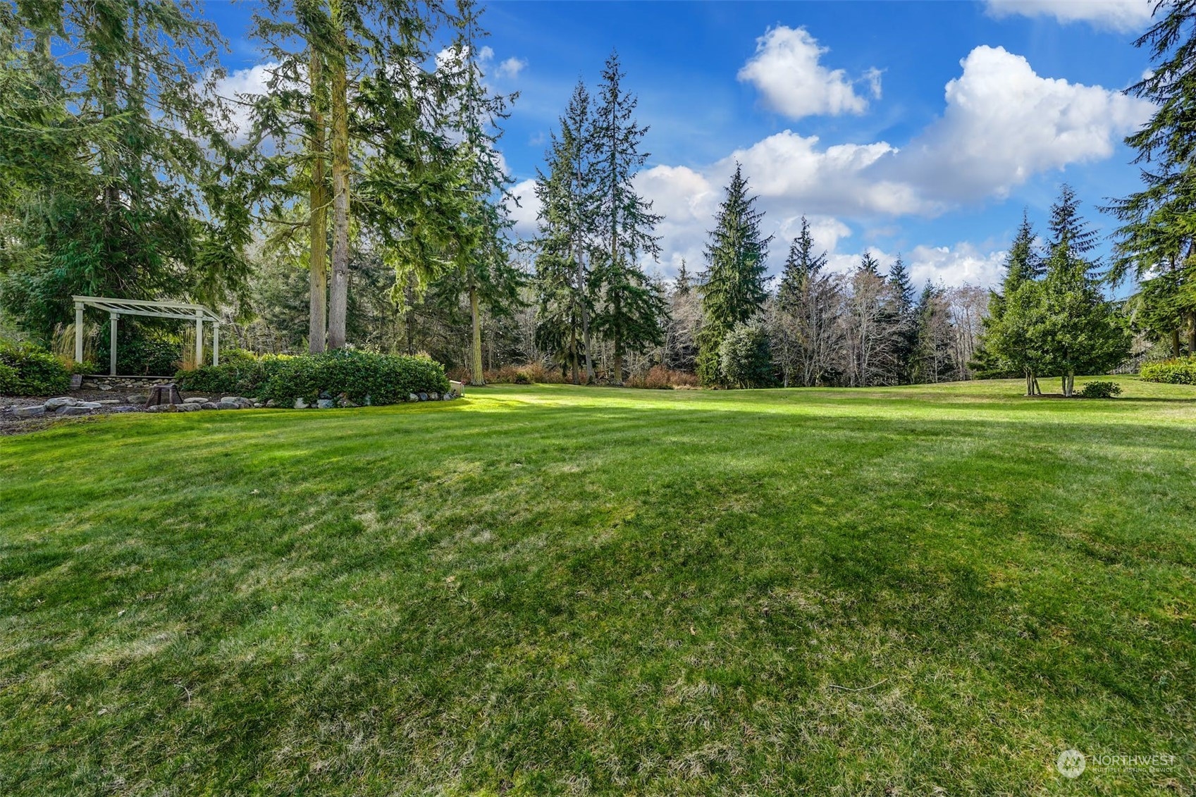 3968 Resort Road Greenbank, WA 98253 - Photo 35 of 40 Gallery Image 35