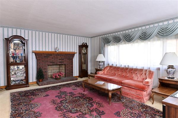175 Alida Road Braintree, MA 02184 - Photo 3 of 24 Gallery Image 3