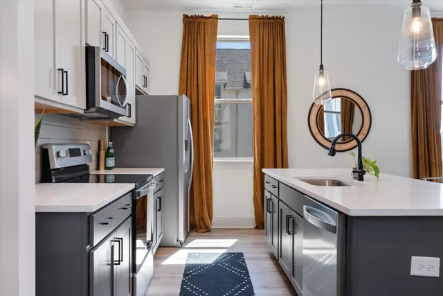 $575,000 | 7341 Charlotte Pike, Unit 109, Nashville, TN 37209