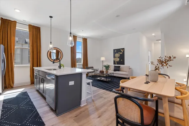 $575,000 | 7341 Charlotte Pike, Unit 109, Nashville, TN 37209