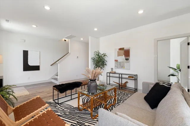 $575,000 | 7341 Charlotte Pike, Unit 109, Nashville, TN 37209