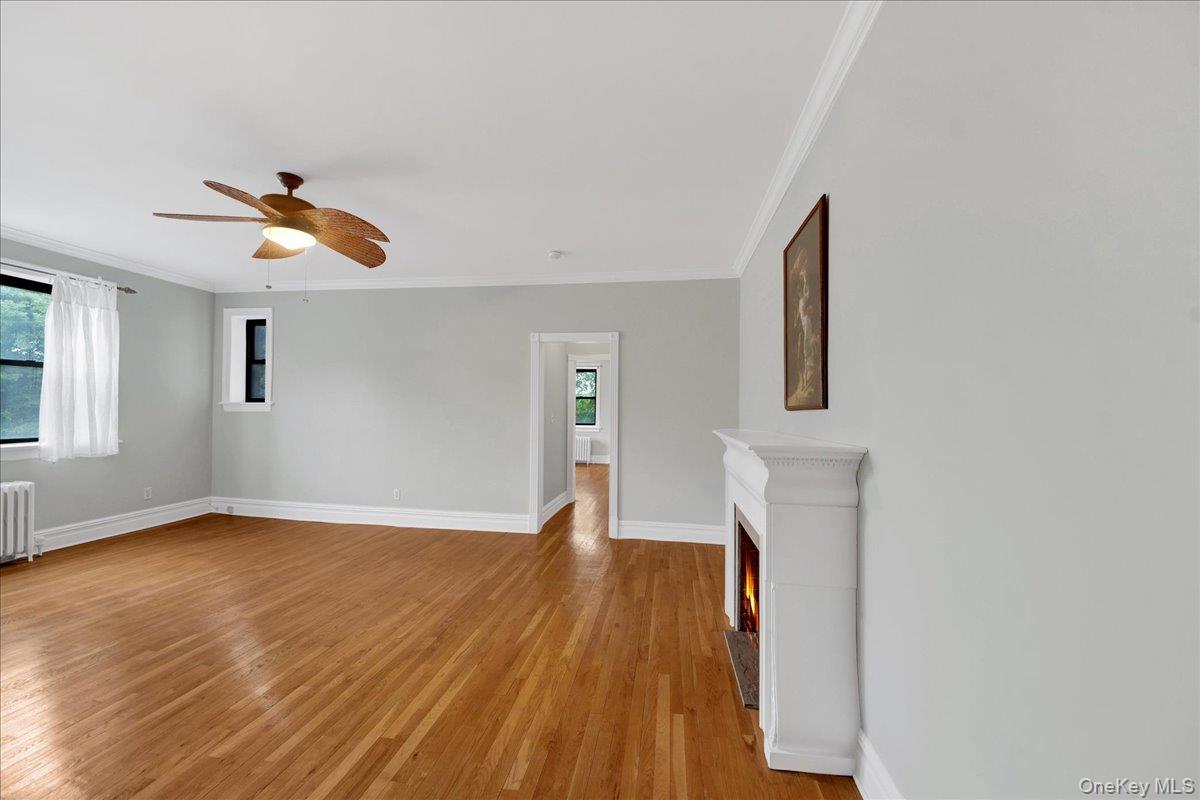 4784 Boston Post Road, Unit A 24 Pelham, NY 10803 - Photo 5 of 18 living room