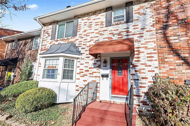 $279,500 | 10185 West 96th Terrace, Overland Park, KS 66212