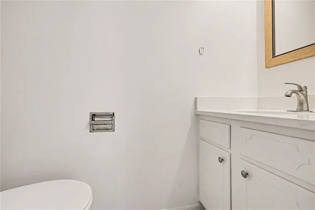 $279,500 | 10185 West 96th Terrace, Overland Park, KS 66212