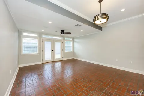 $428,500 | 9797 Market W Drive, Baton Rouge, LA 70810