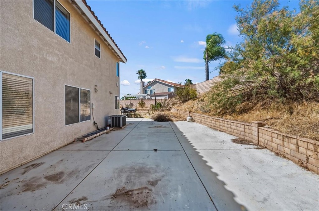 352 Leafwood Court Riverside, CA 92506 - Photo 37 of 42 a view of a house with backyard