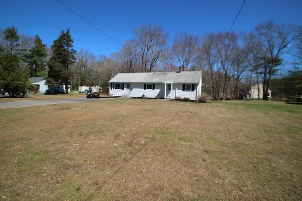 $499,900 | 12 Santos Court, Hanson, MA 02341