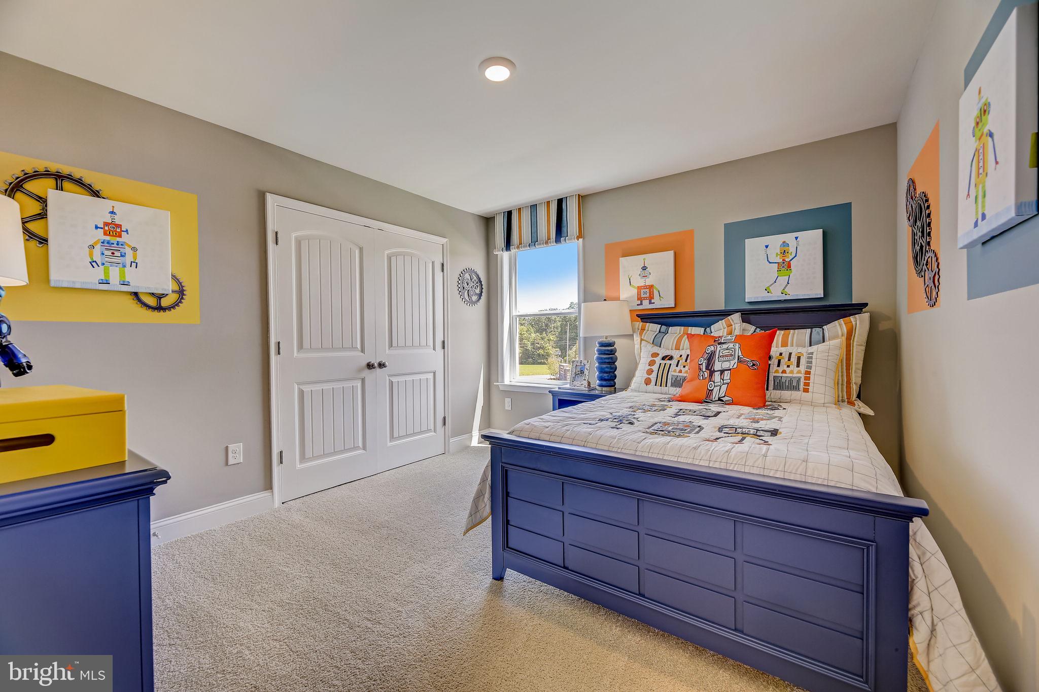 28 Country Living Road Elkton, MD 21921 - Photo 40 of 48 a bed room with a bed and mirror