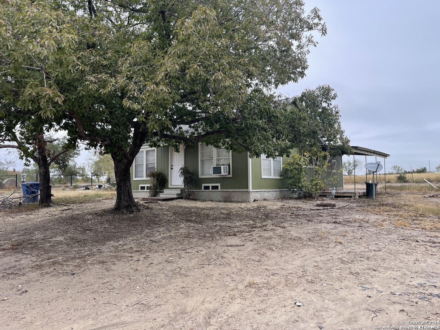 4235 Mickey Road San Antonio, TX 78223 - Photo 3 of 13
