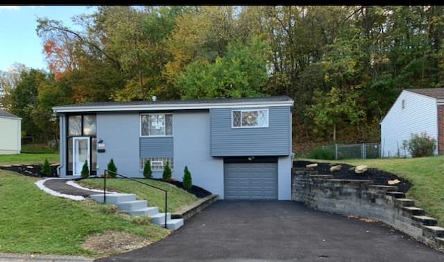 519 Idlewood Road Pittsburgh, PA 15235 - Photo 3 of 25 Wide driveway with new pavement