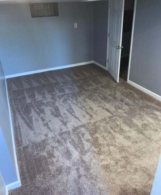 519 Idlewood Road Pittsburgh, PA 15235 - Photo 21 of 25 Family room leading to separate laundry room