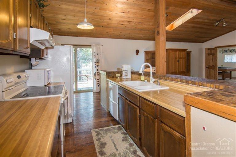 7 Timber Lane Sunriver, OR 97707 - Photo 11 of 23 Additional Photo