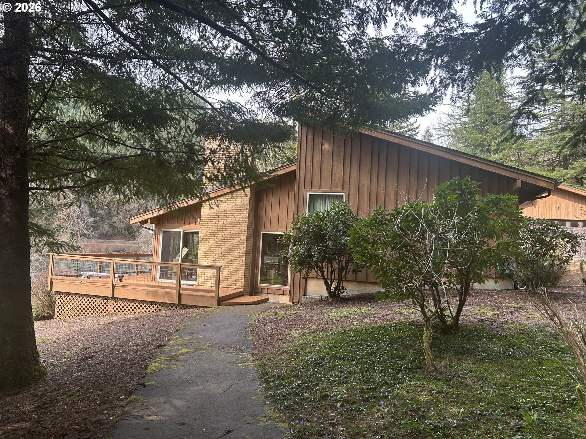 11815 East Mapleton Road Mapleton, OR 97453 - Photo 10 of 40 Gallery Image 10