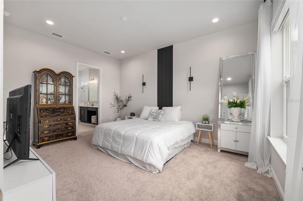 12057 Southwest 33rd Place Gainesville, FL 32608 - Photo 24 of 65