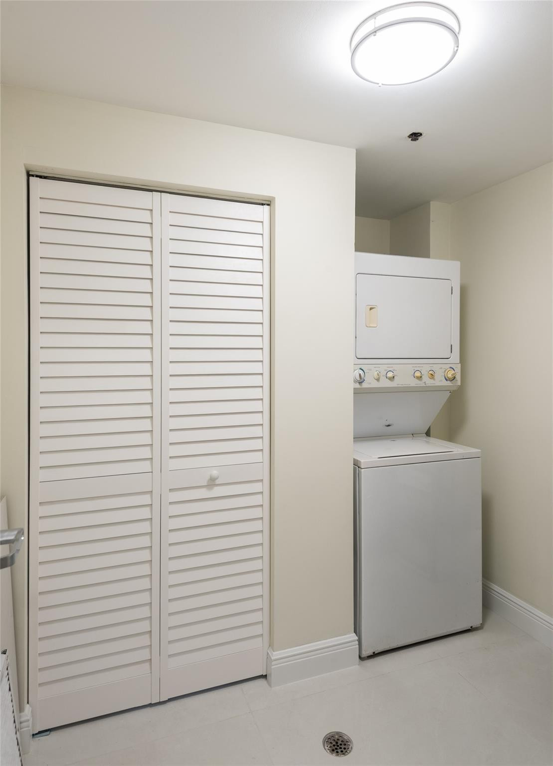 3236 Northeast 5th Street, Unit 402 Pompano Beach, FL 33062 - Photo 23 of 29 Photo 23