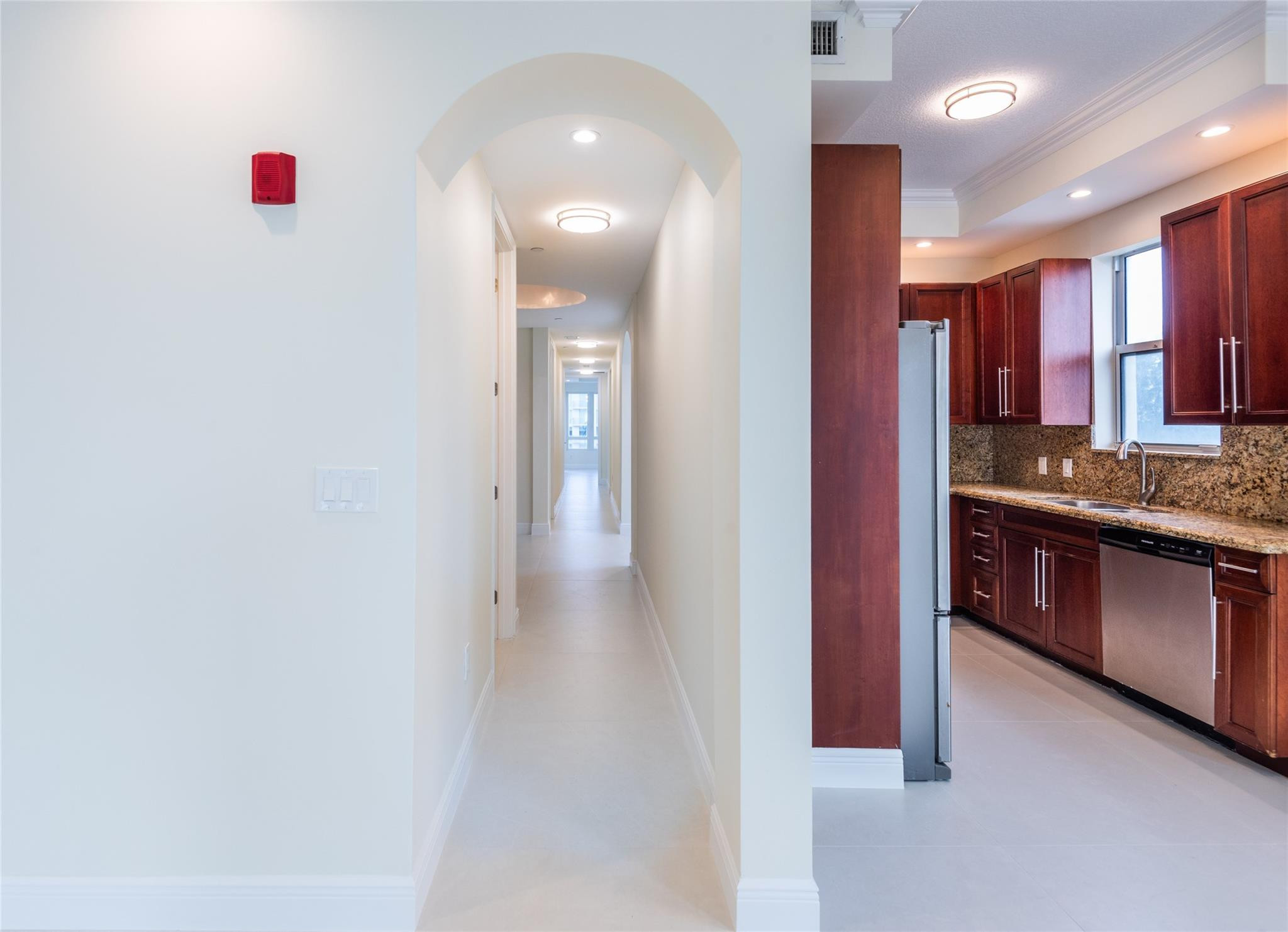 3236 Northeast 5th Street, Unit 402 Pompano Beach, FL 33062 - Photo 8 of 29 Photo 8