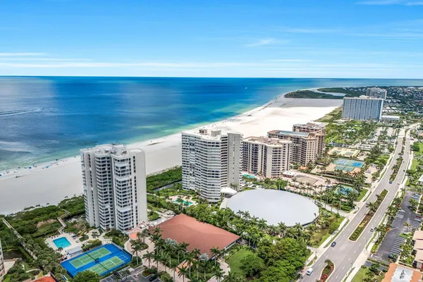$1,020,000 | 300 South Collier Boulevard, Unit 303, Marco Island, FL 34145