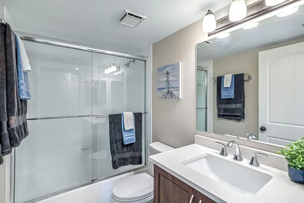 $1,020,000 | 300 South Collier Boulevard, Unit 303, Marco Island, FL 34145