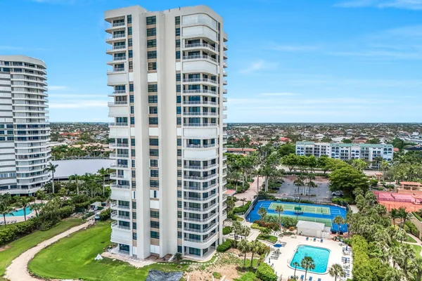 $1,020,000 | 300 South Collier Boulevard, Unit 303, Marco Island, FL 34145