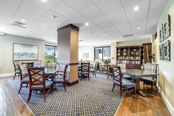 $1,020,000 | 300 South Collier Boulevard, Unit 303, Marco Island, FL 34145