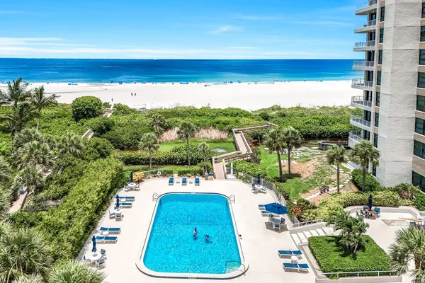 $1,020,000 | 300 South Collier Boulevard, Unit 303, Marco Island, FL 34145