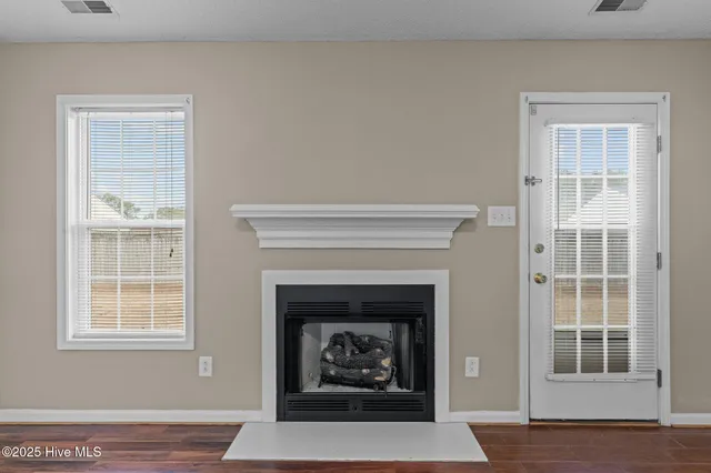 $1,375 | 123 Jerrett Lane, Havelock, NC 28532