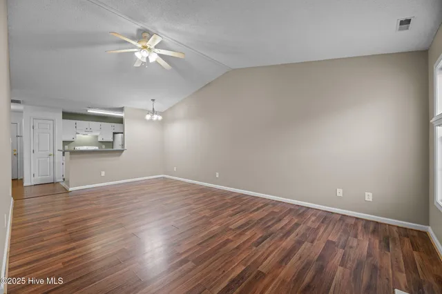 $1,375 | 123 Jerrett Lane, Havelock, NC 28532