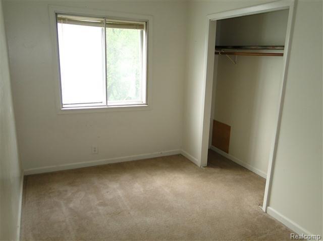 206 South State Road Davison, MI 48423 - Photo 11 of 15 Bedroom 3.JPG