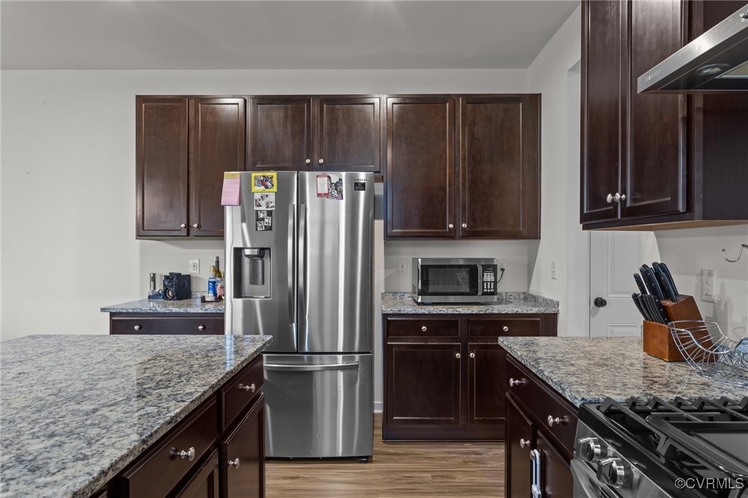 3618 Knighton Circle Midlothian, VA 23112 - Photo 15 of 50