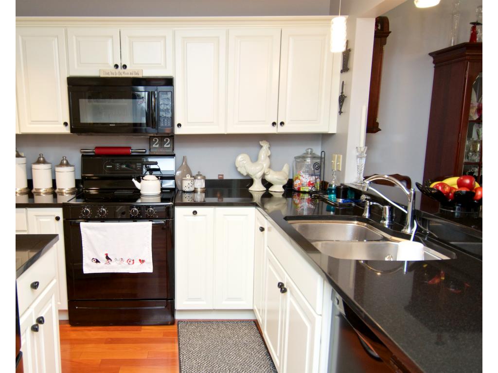 503 South Beach Road, Unit 503 South Burlington, VT 05403 - Photo 6 of 35 Gallery Image 6
