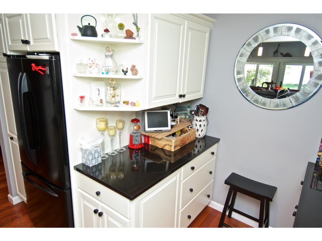 503 South Beach Road, Unit 503 South Burlington, VT 05403 - Photo 8 of 35 Gallery Image 8