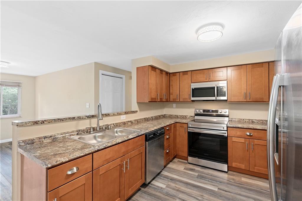 241 Harrison Road Turtle Creek, PA 15145 - Photo 6 of 32 Gallery Image 6