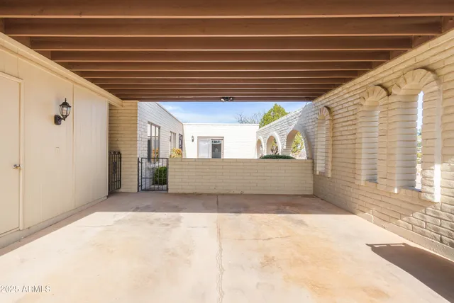 $460,000 | 4960 South Nez Perce Avenue, Sierra Vista, AZ 85650