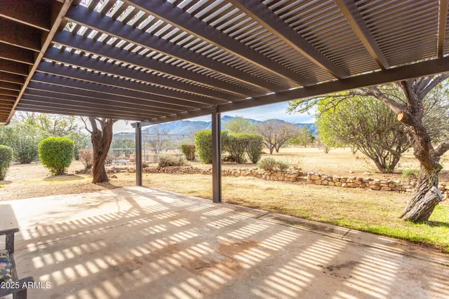 $460,000 | 4960 South Nez Perce Avenue, Sierra Vista, AZ 85650