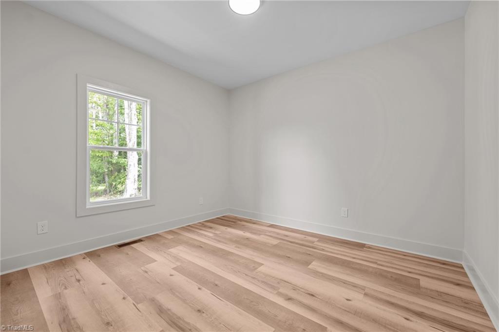 260 Ellington Road Graham, NC 27253 - Photo 17 of 41 Gallery Image 17