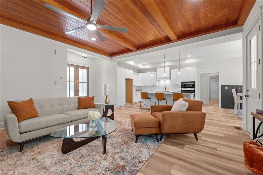 260 Ellington Road Graham, NC 27253 - Photo 5 of 41 Gallery Image 5