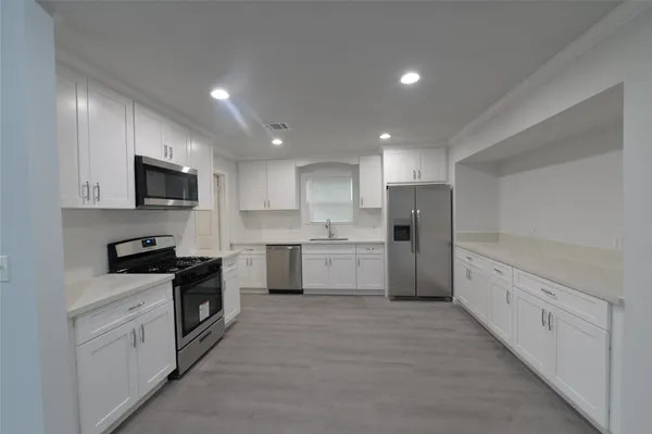 $2,750 | 1000 Plymouth Drive, Austin, TX 78758